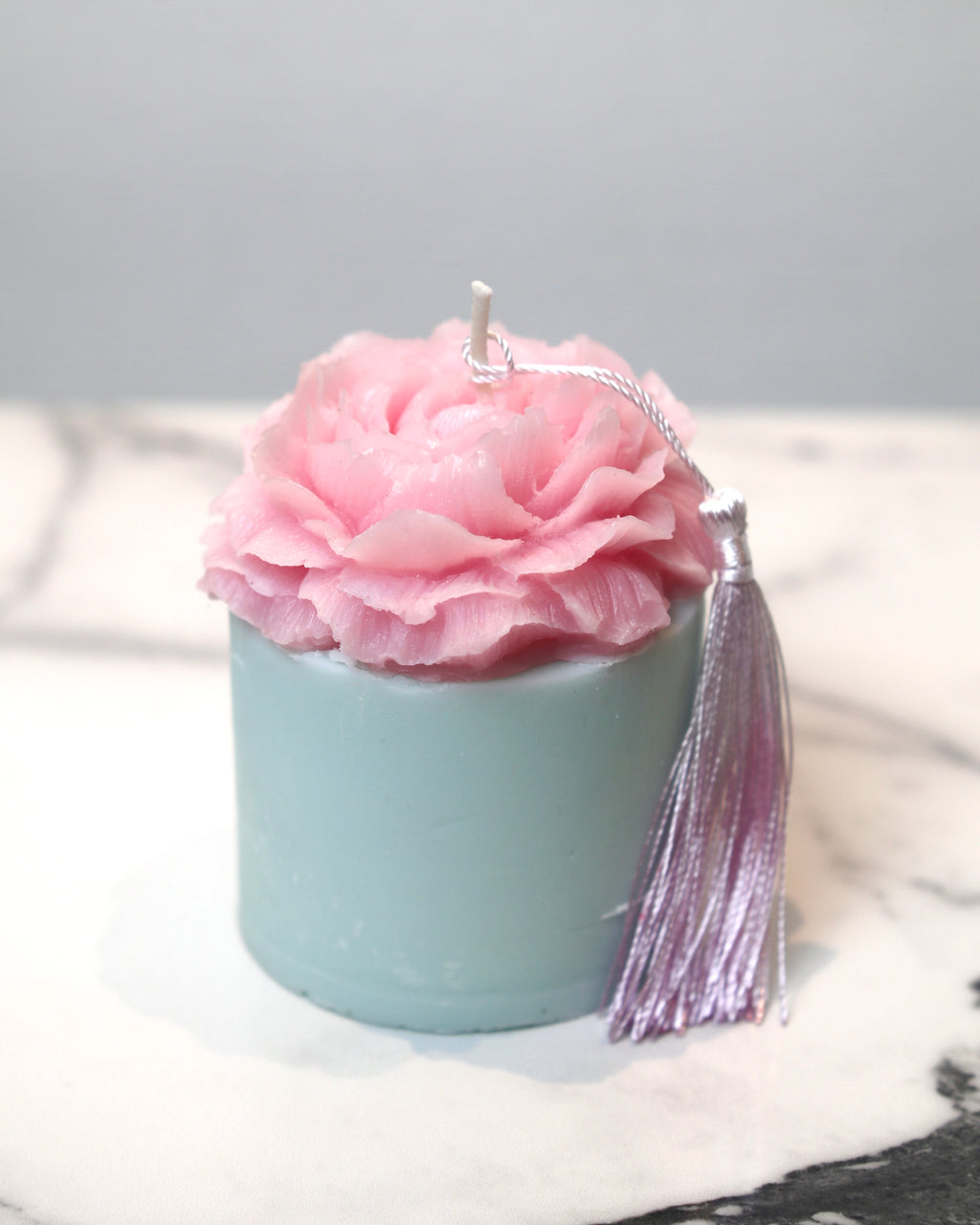 Rose Tassel Candle (Tiffany Blue)