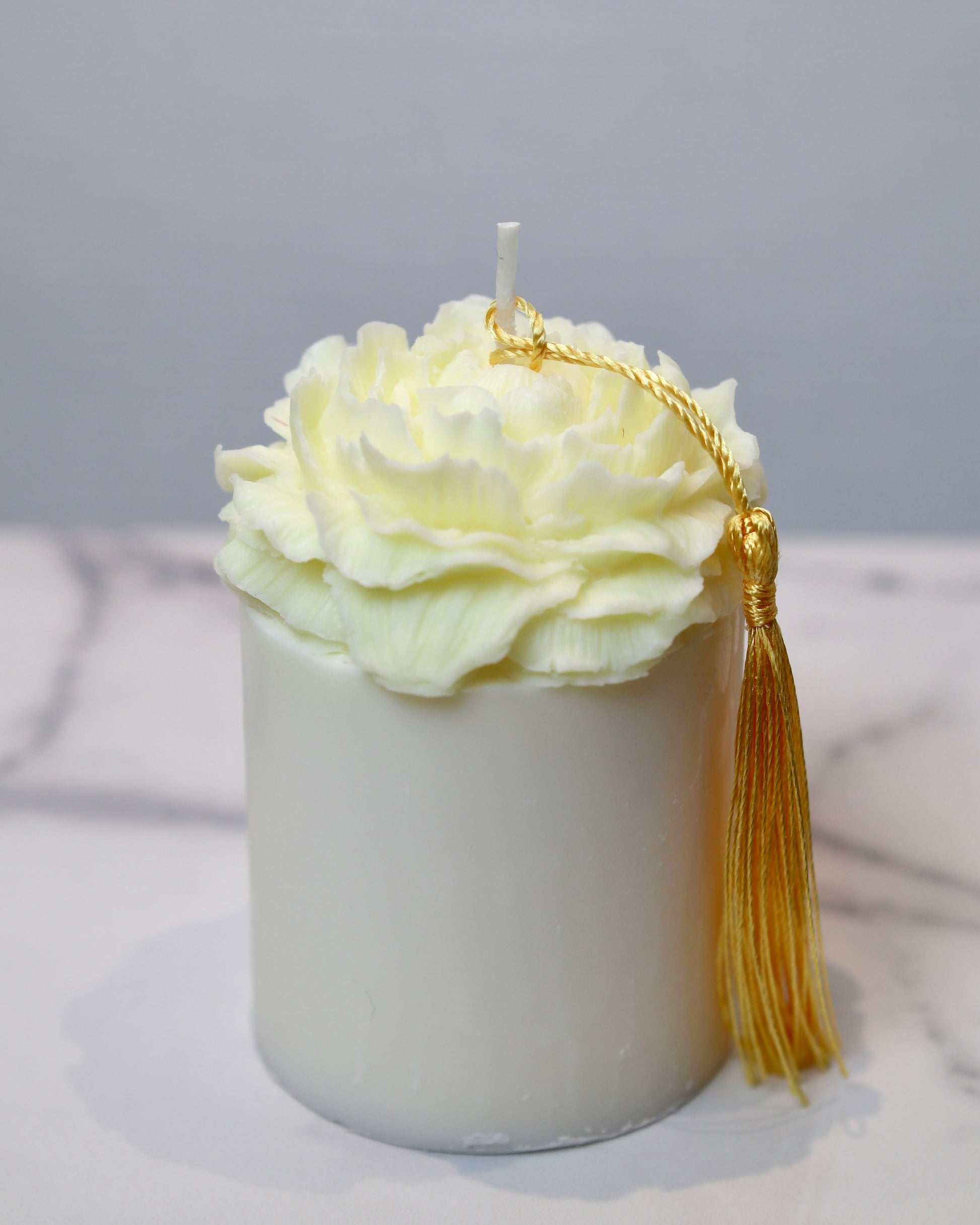 Rose Tassel Candle (Yellow)