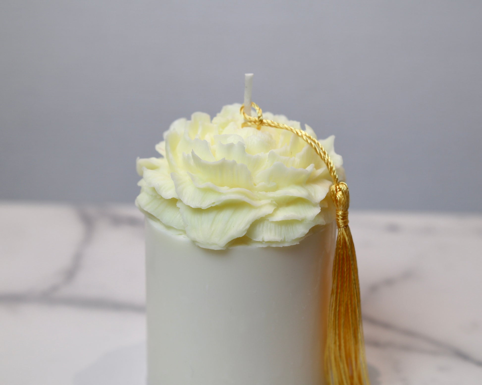Rose Tassel Candle (Yellow)